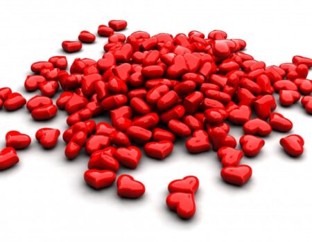 القلوب الكثيرة لا تعني دائماً حباً أكثر